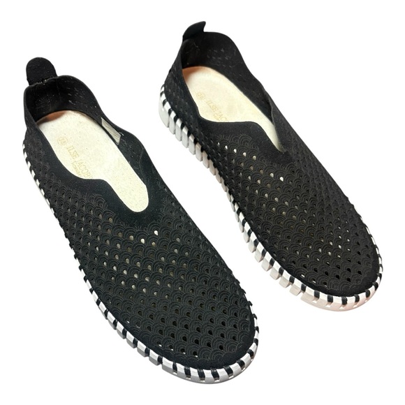 ILSE JACOBSEN Tulip 139 Laser Cut Perforated Slip-on Sneakers - Picture 2 of 8